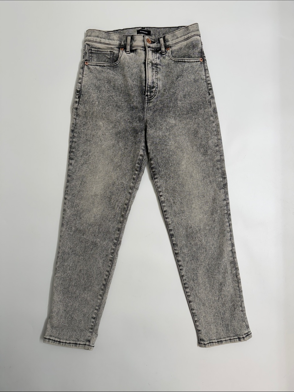 Express High Rise Mom Jeans‎ Acid Wash Grey 6 NWOT